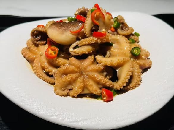 麻辣爆头八爪鱼（热） spicy Octopus